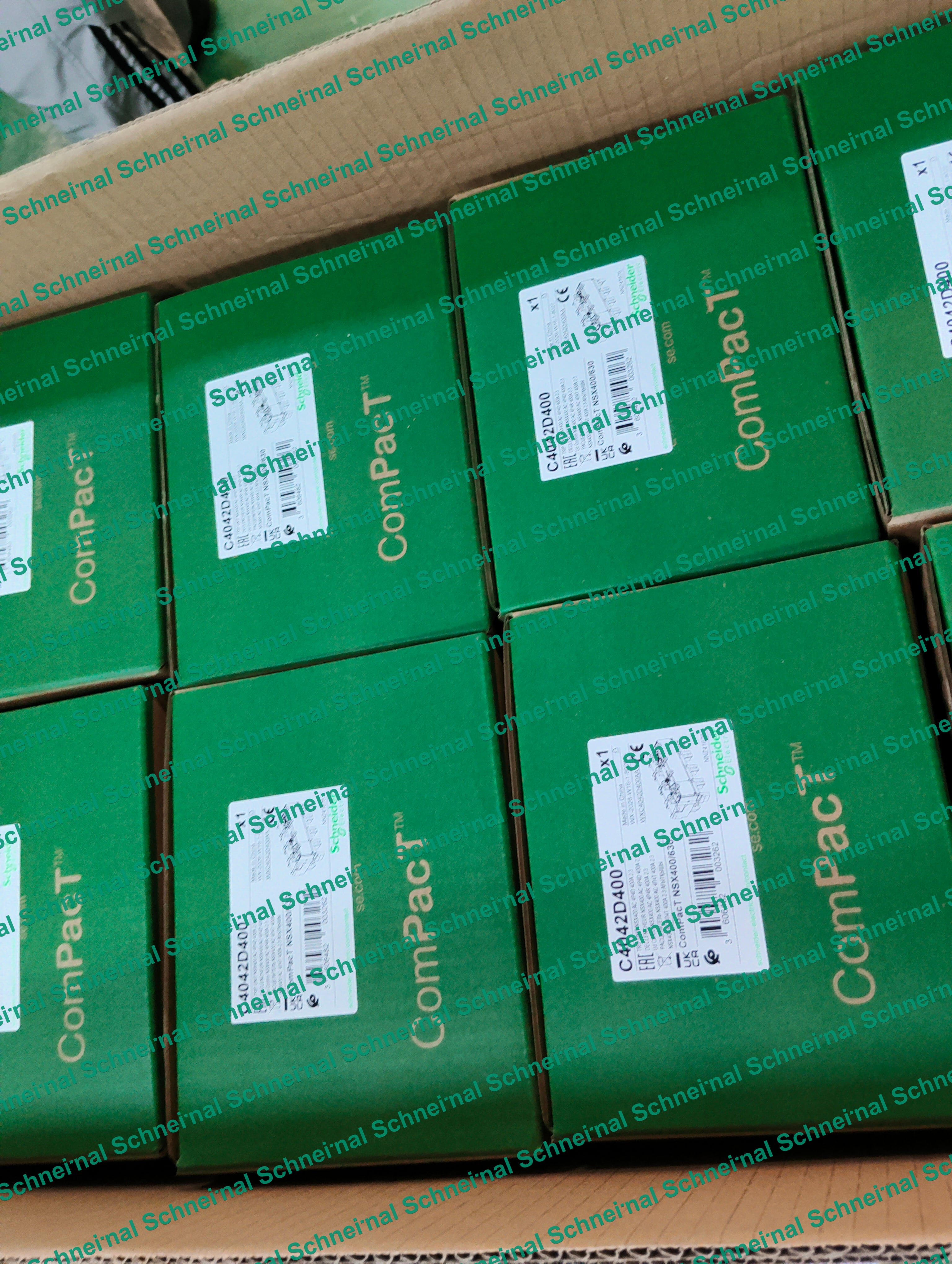 ComPacT NSX C4042D400