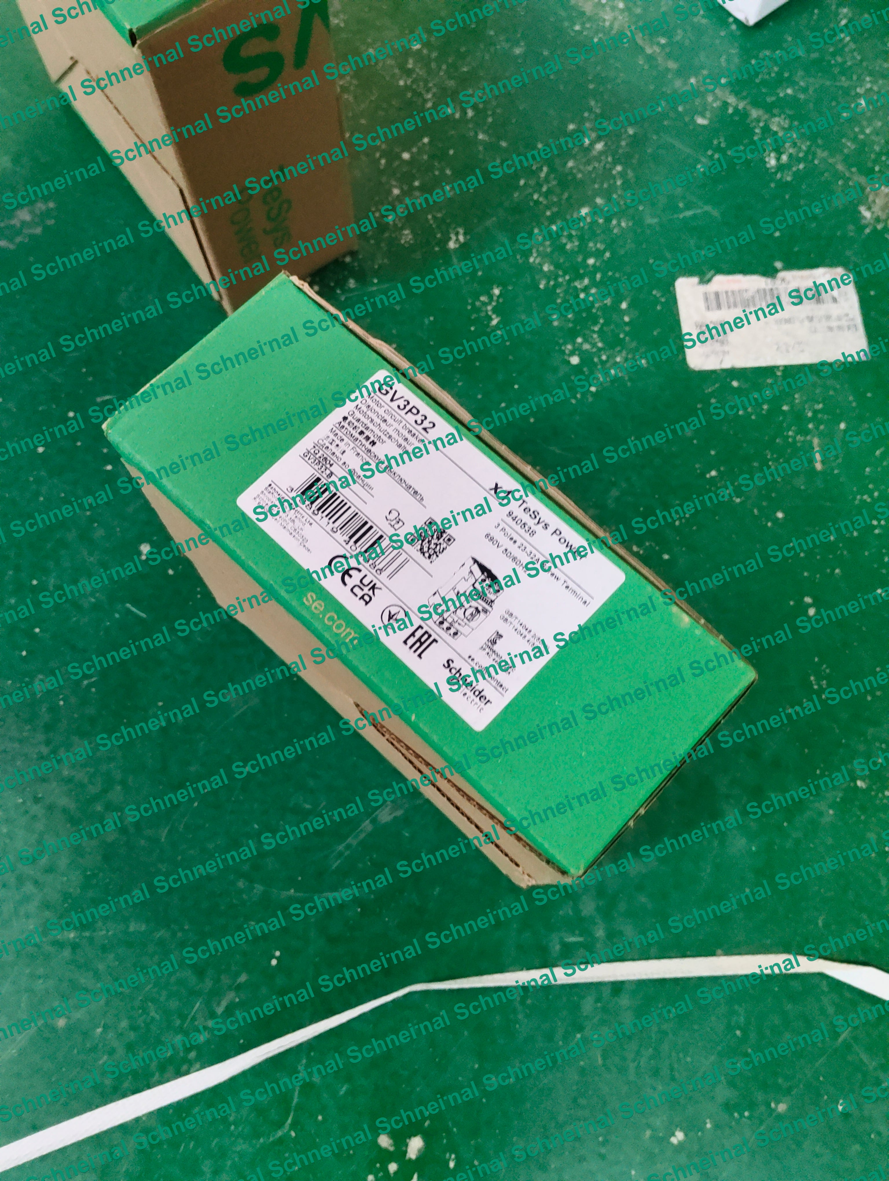 TeSys GV3 motor breaker GV3P32