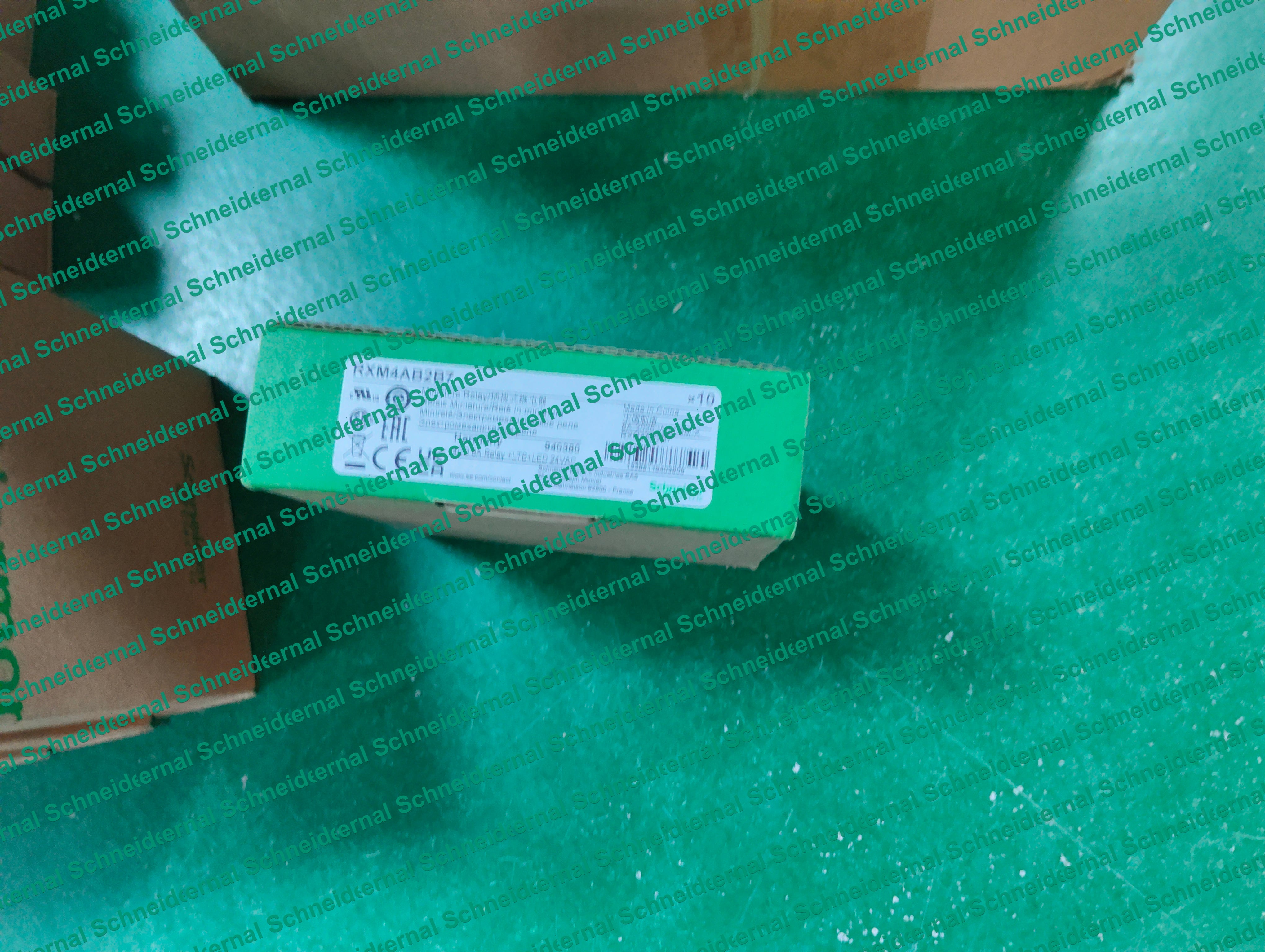 Zelio RXM interface relay RXM4AB2B7